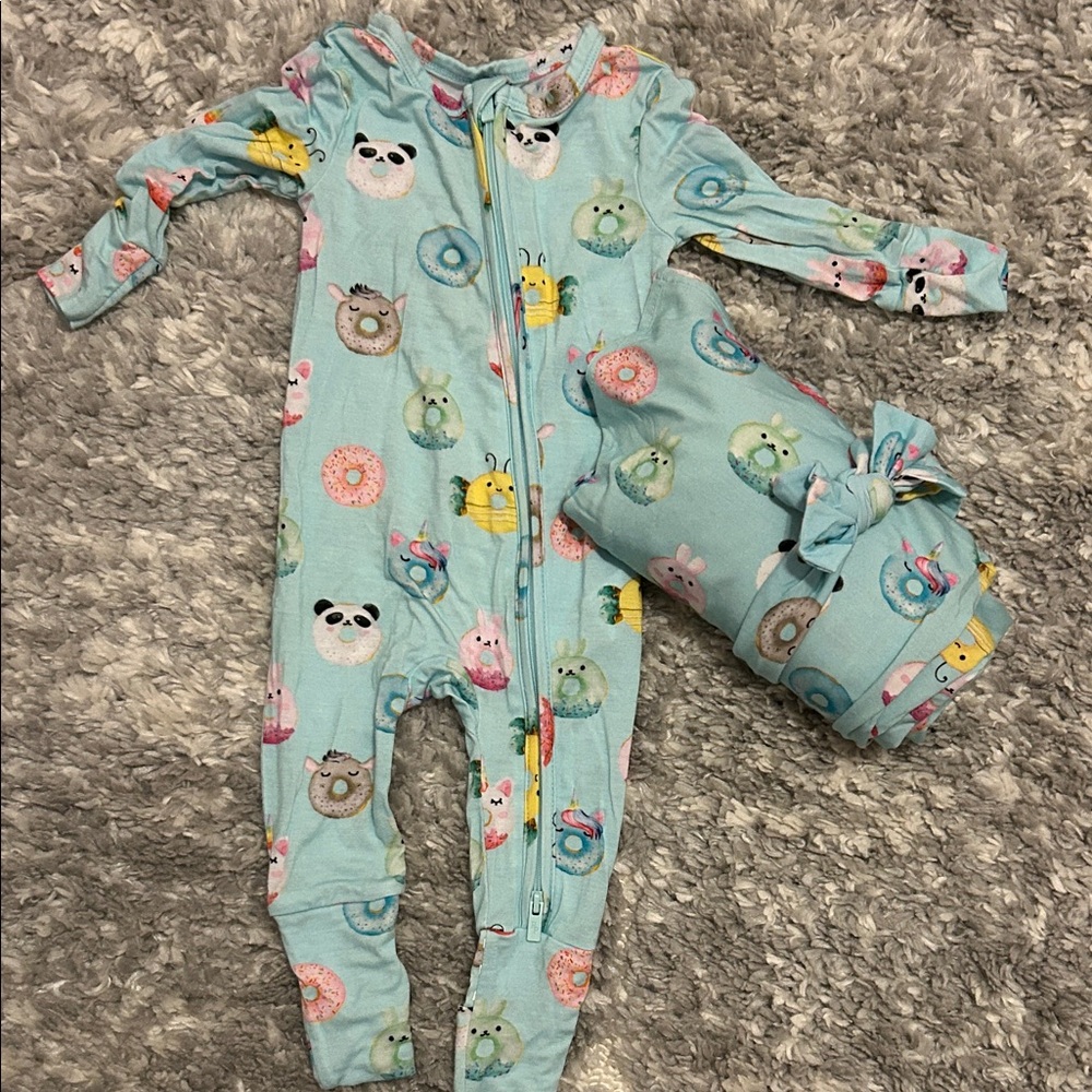 Posh Peanut Aqua Animal Print Footie